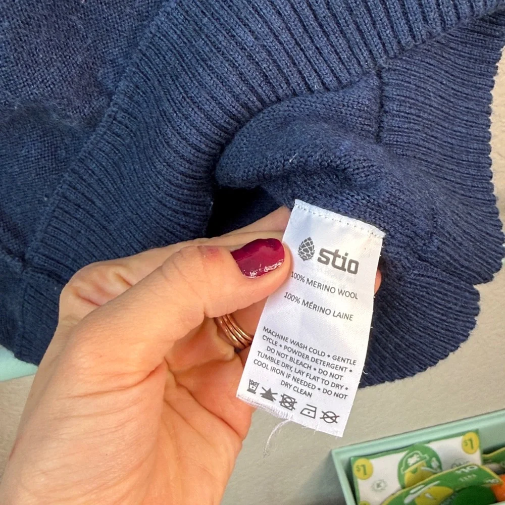 Stio Crew Neck Sweater Merino Wool Blue and Gray size Medium - Picture 9 of 14